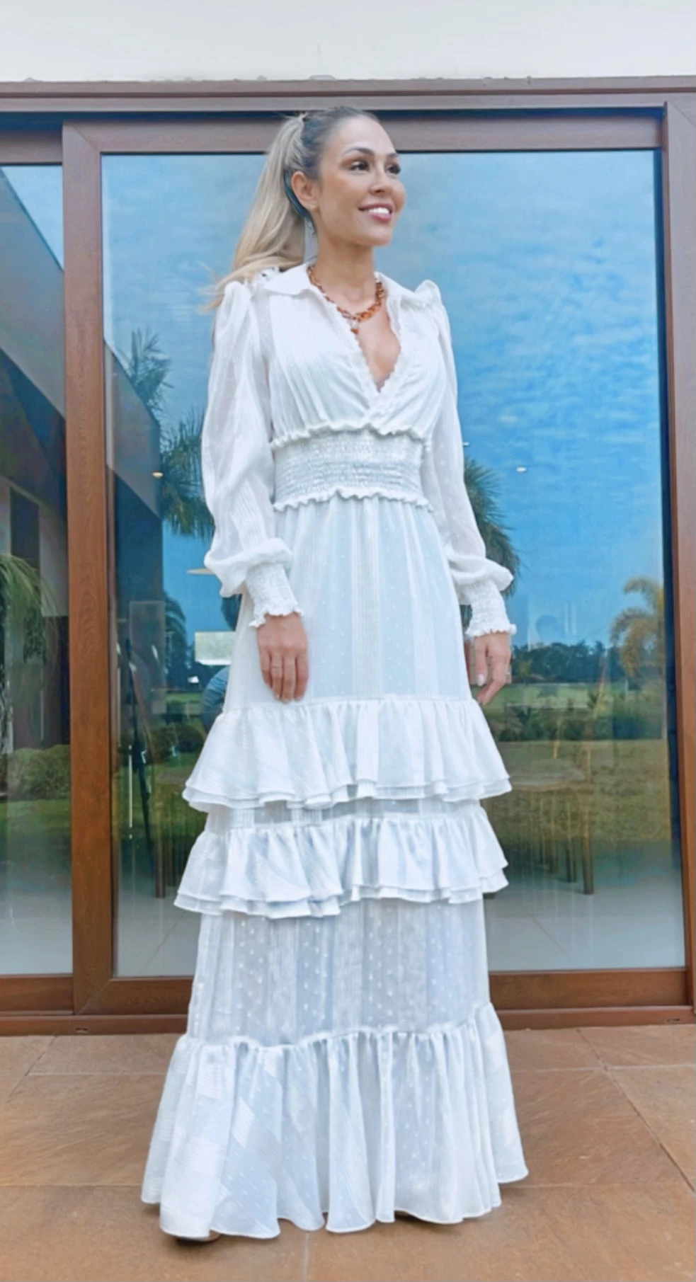 Aluguel - Vestido Branco Longo Patbo