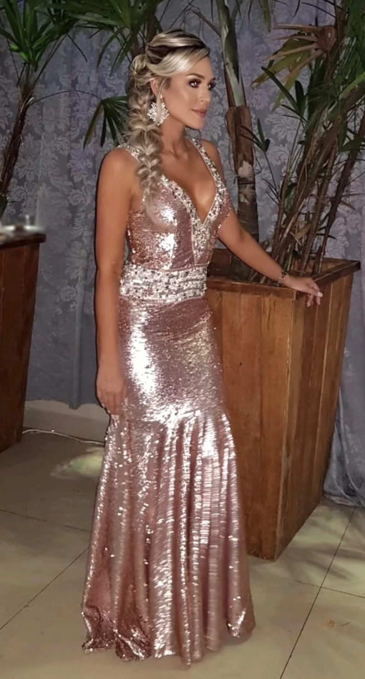 Aluguel - Vestido Rosé Longo Bordado Agilitá