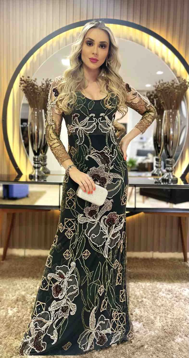Aluguel - Vestido Bordado Verde Escuro Longo Patbo